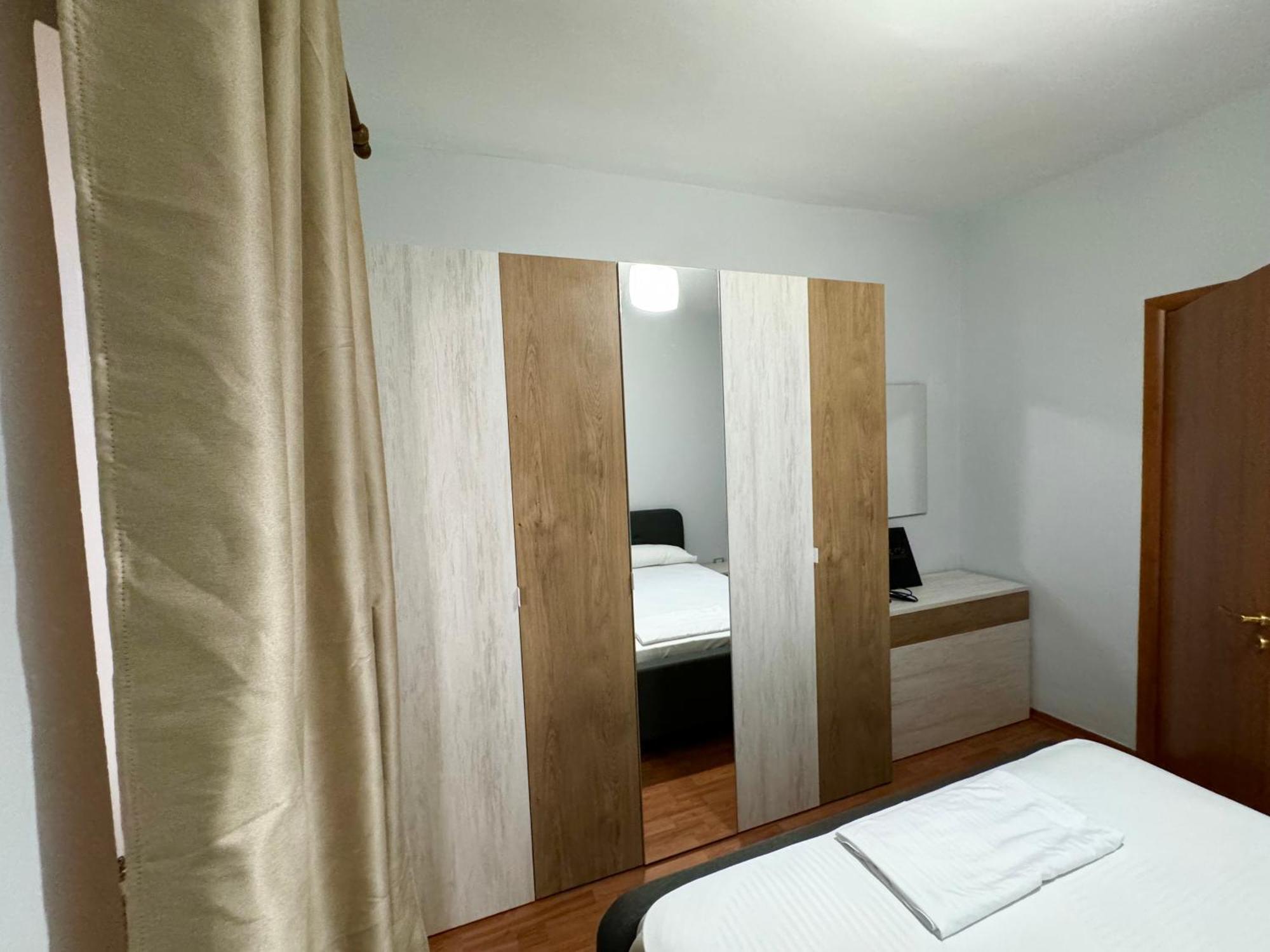 Roses Apartment